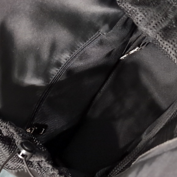 Slowton pet carrier bag and sling - Picture 8 of 8